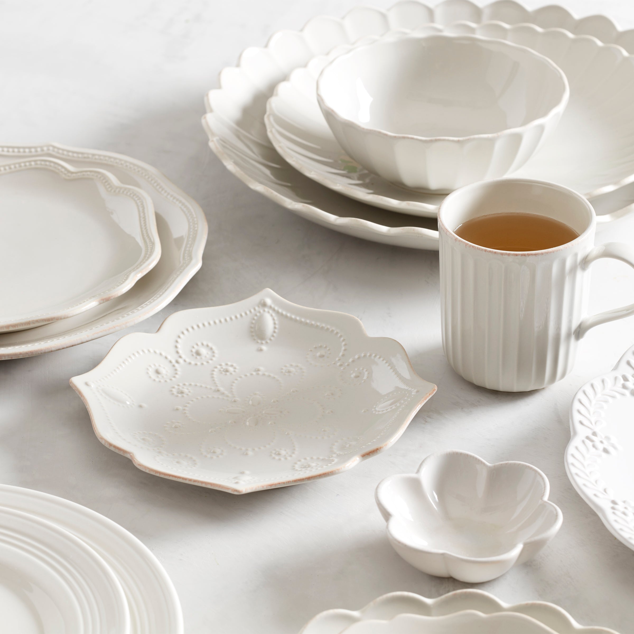 Scalloped Butterfly Dessert Decorative Plates, Set of 4 - Image 3