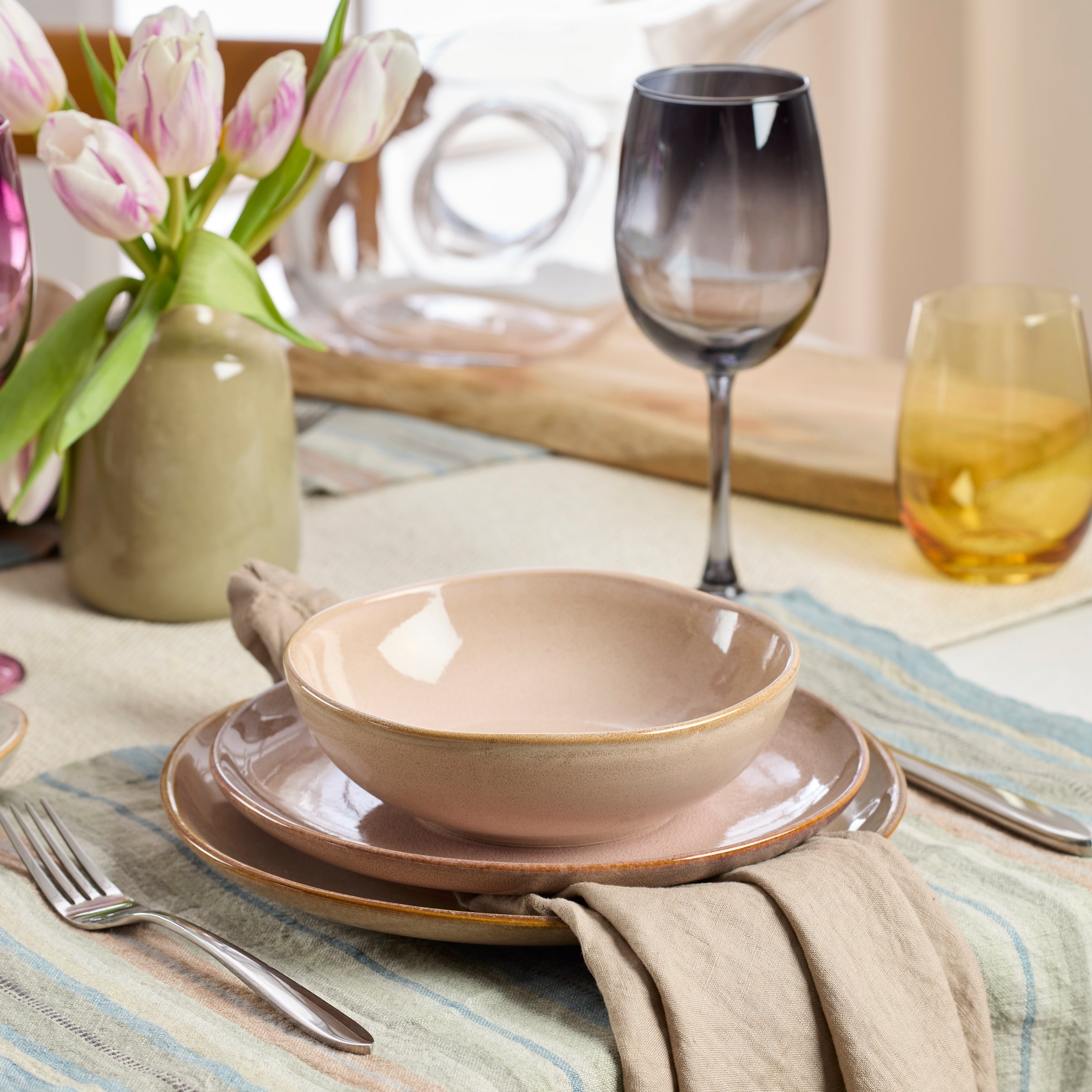 Clay Stoneware Dinnerware Set, 12-Piece - Image 3